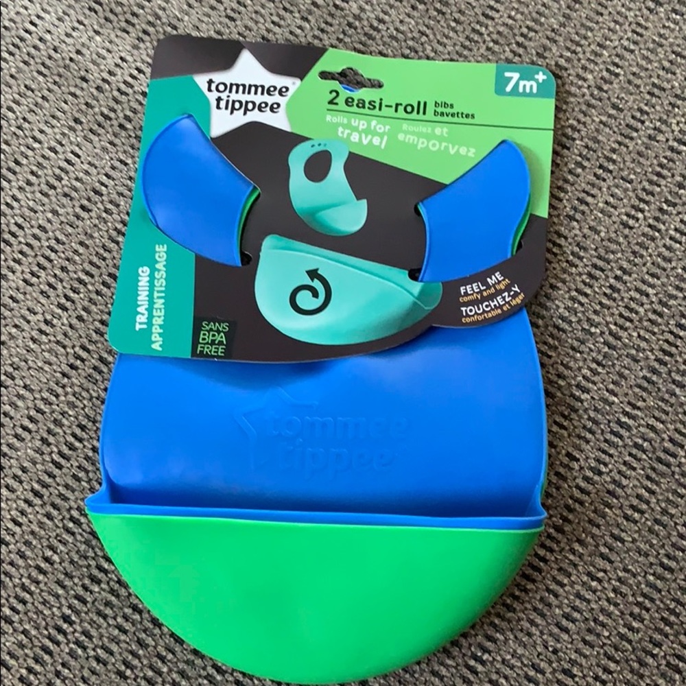 Tommee tippee bibs